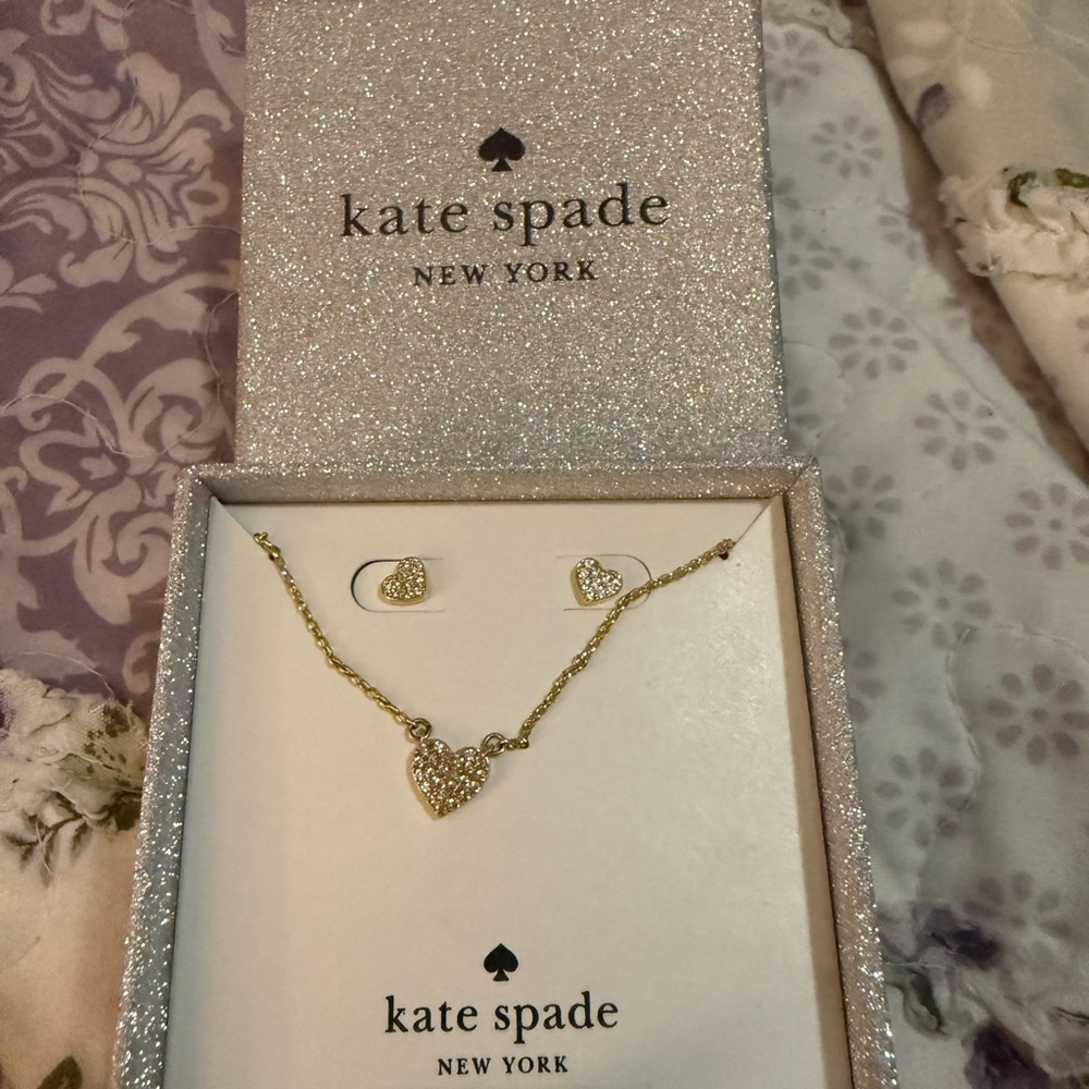 BRAND NEW Kate Spade gold earring & necklace set